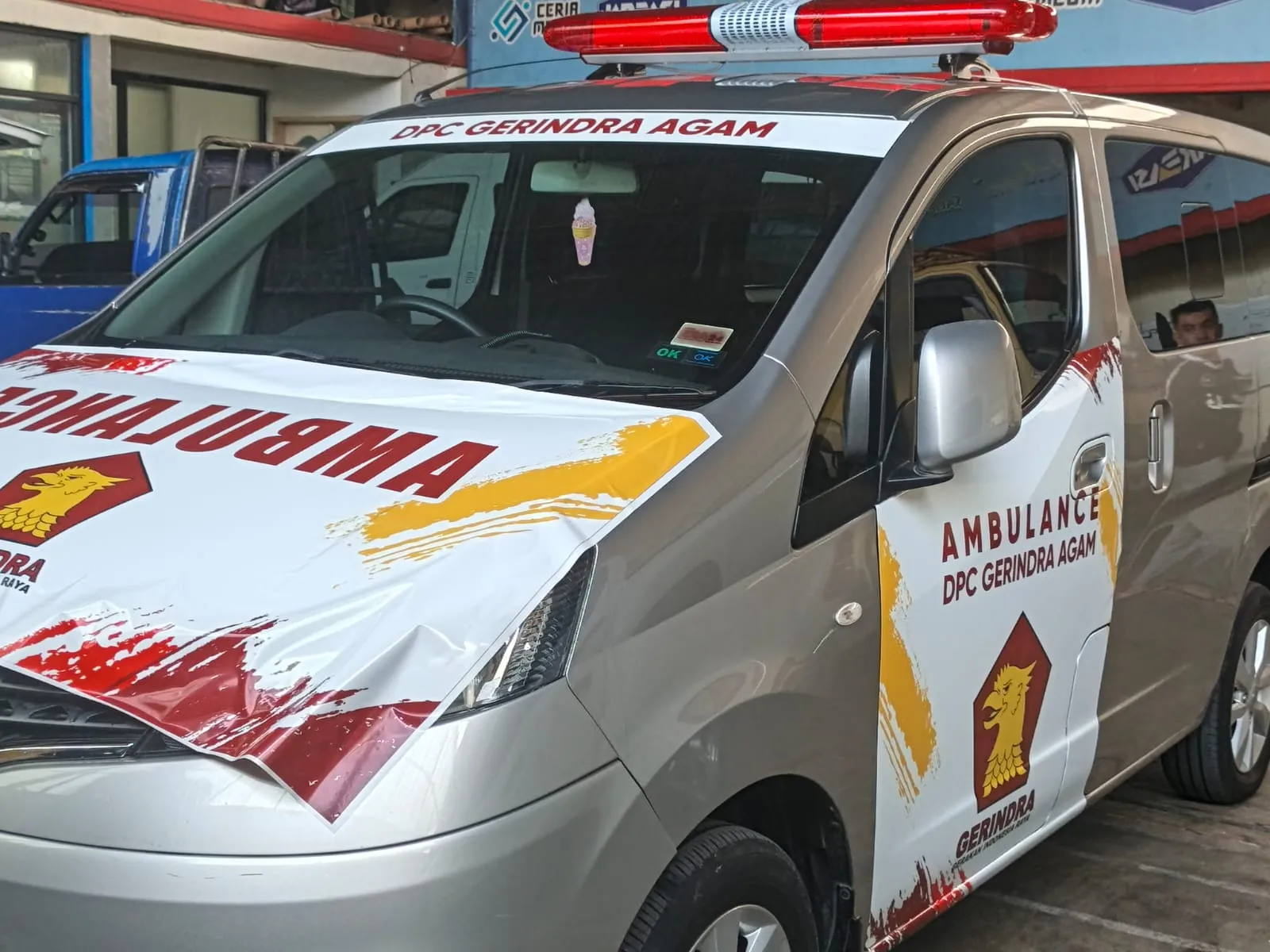 STIKER AMBULANCE DPC GERINDRA AGAM — gambar 3